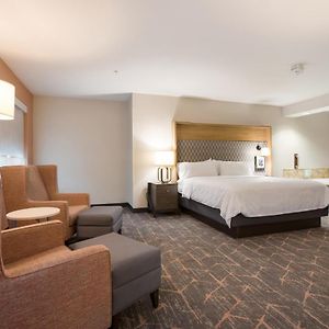 One-Bedroom Suite Hearing accessible